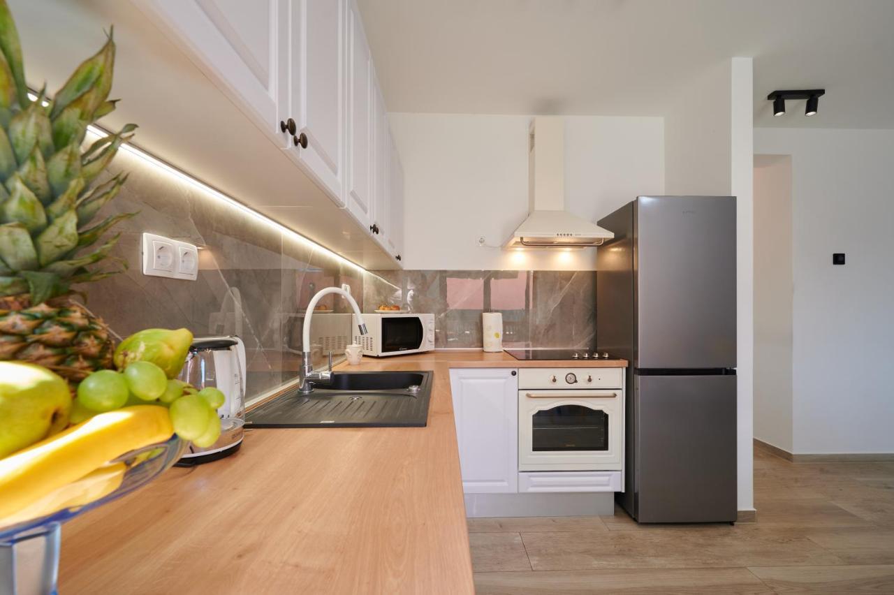 Zen Apartment Трогир Екстериор снимка