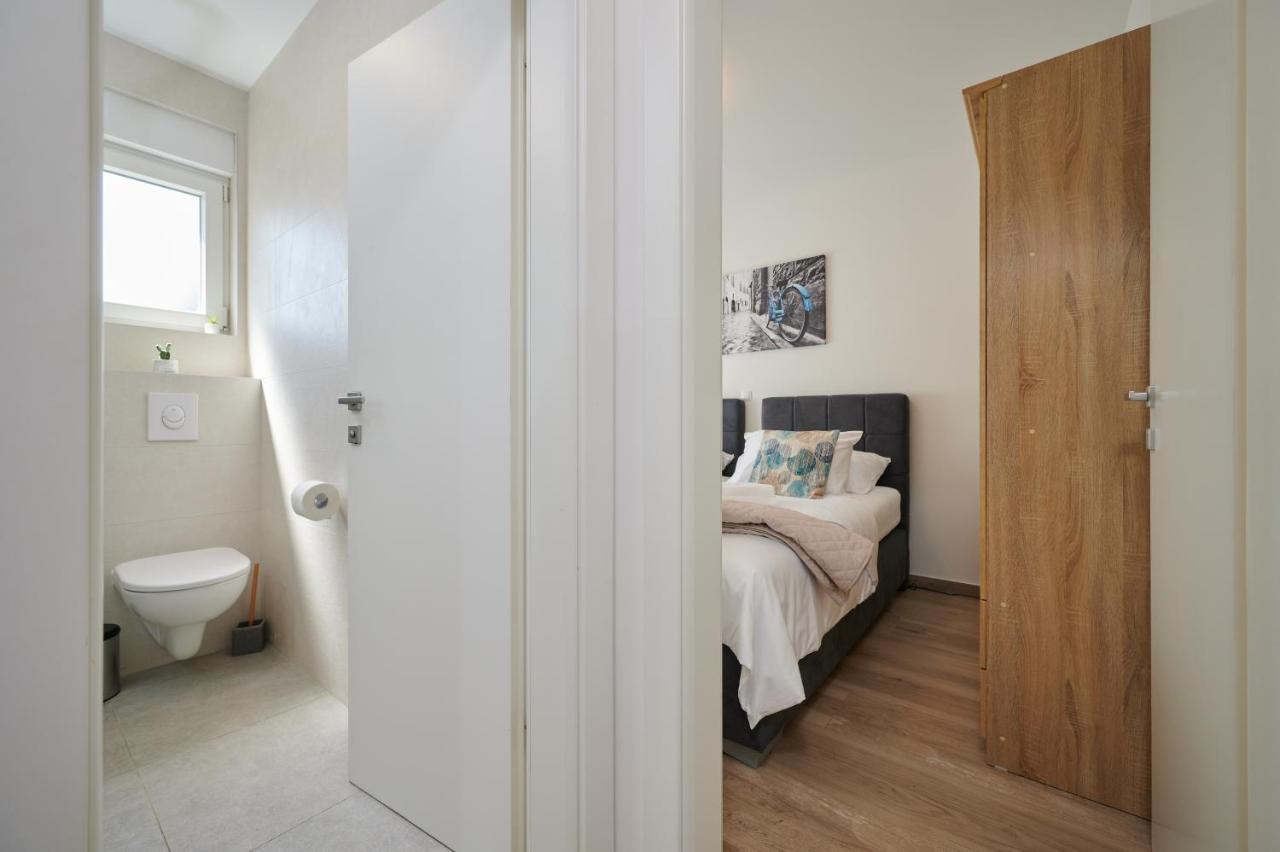 Zen Apartment Трогир Екстериор снимка