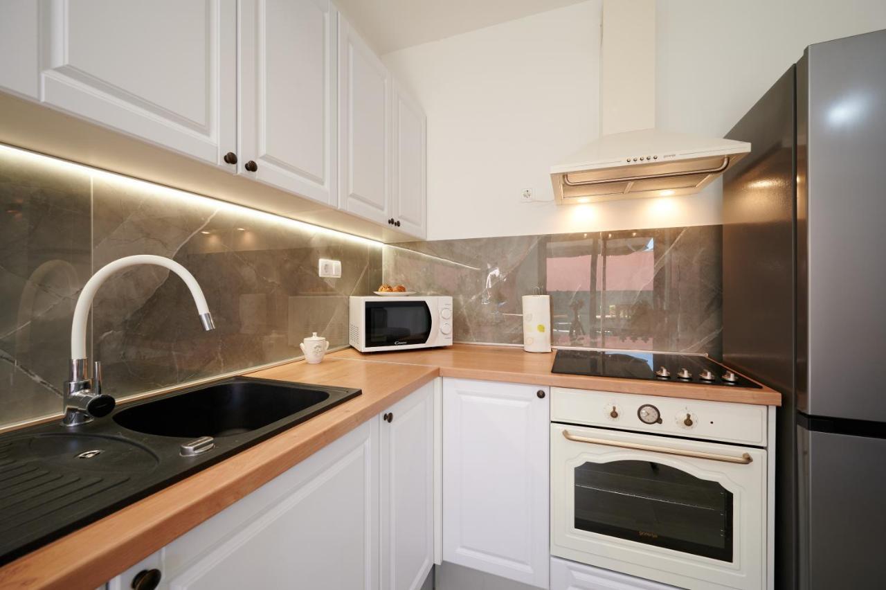 Zen Apartment Трогир Екстериор снимка