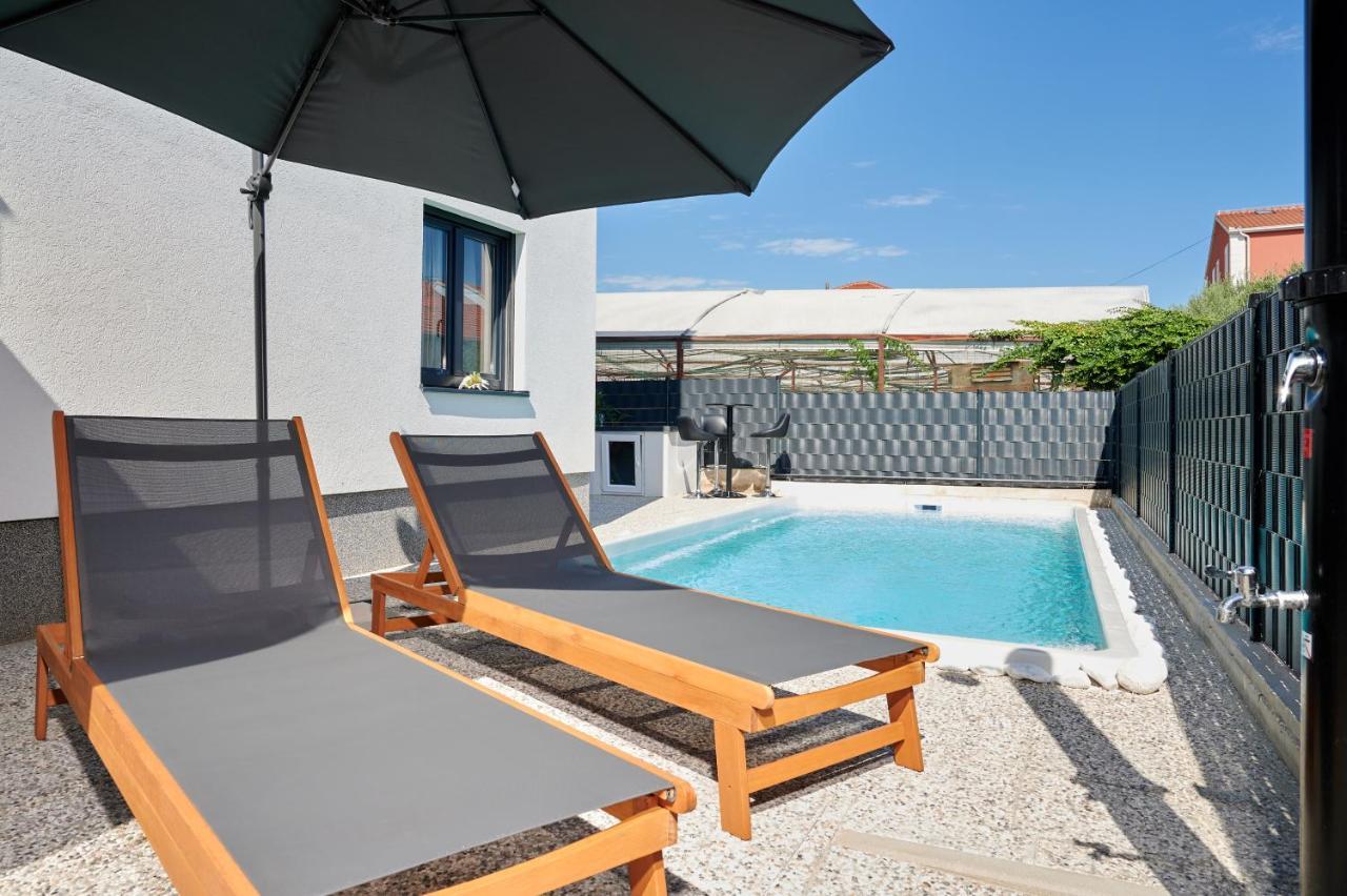 Zen Apartment Трогир Екстериор снимка